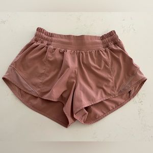 Hotty Hot High-Rise Lined Short 2.5"